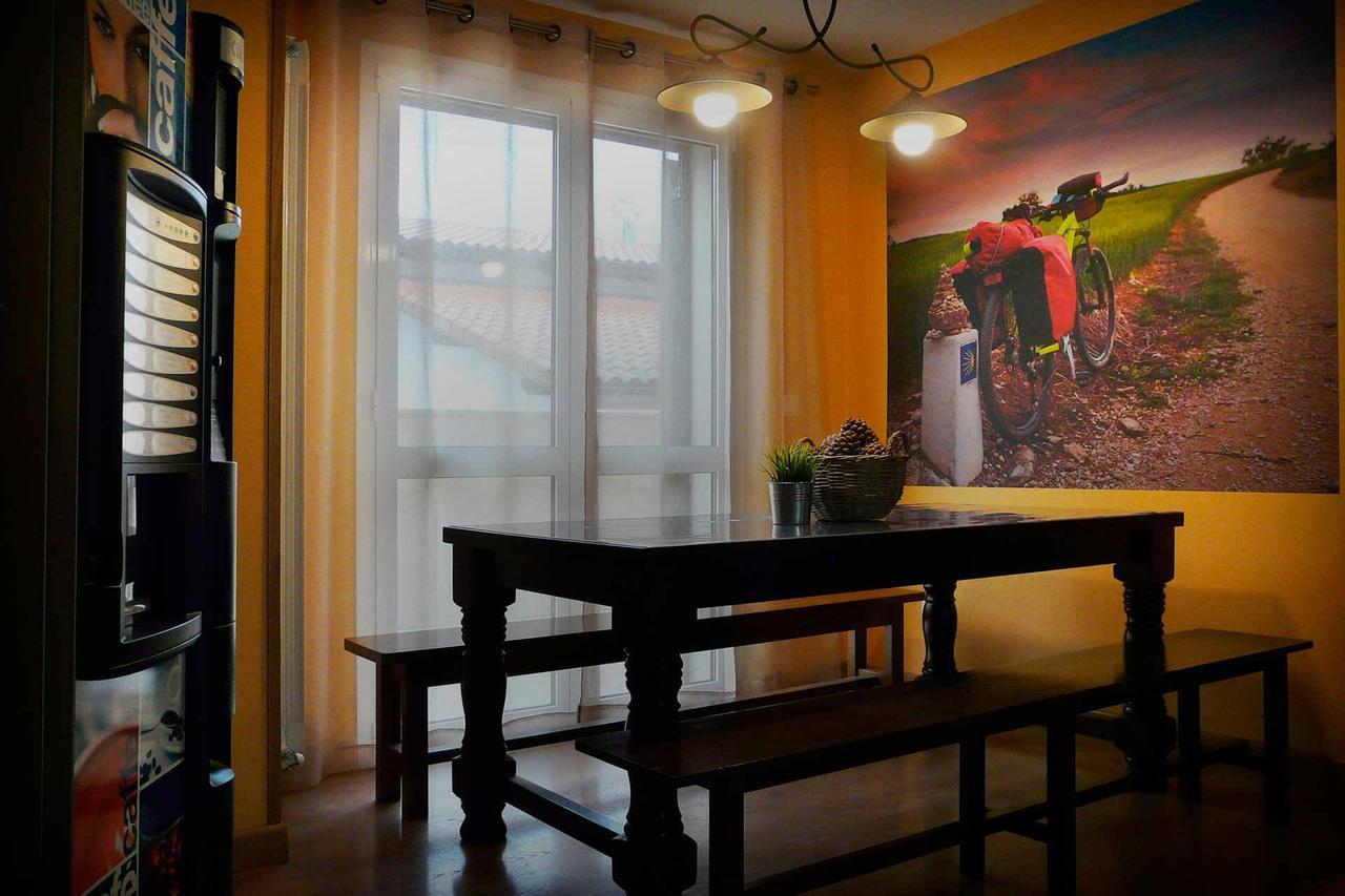 Albergue San NicolasLarrasoana エクステリア 写真